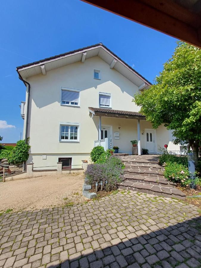 Ferienwohnung Wenzl Schnaitsee Екстер'єр фото